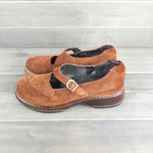Dansko Fran Suede Mary Jones